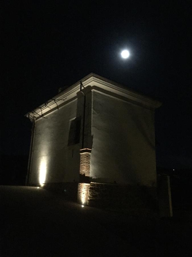 Cascina Baresane Panzió Alba Kültér fotó